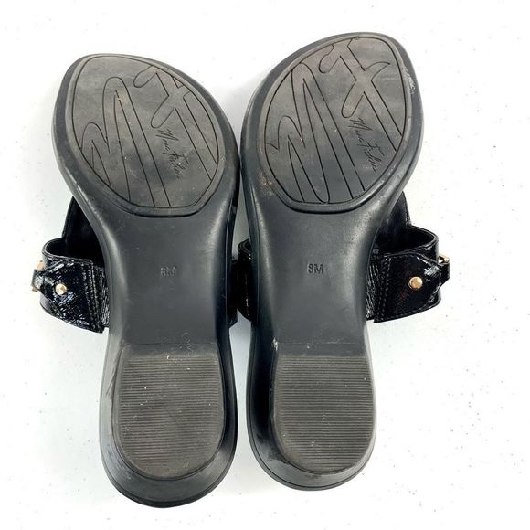 Marc Fisher Women’s Sz 9M Black Thing Heel Metal Detail Sandals - Picture 9 of 10
